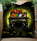 Scooby Doo Drive Jeep Funny Moonlight Halloween Quilt Blanket Nearkii
