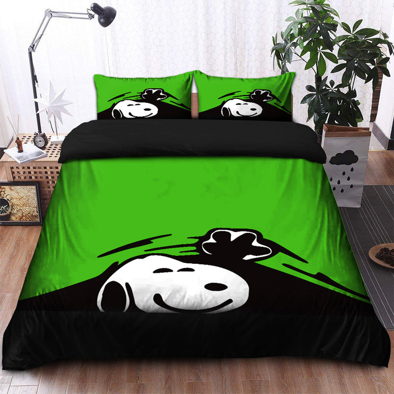 Snoopy Peek Under The Blanket Green Bedding Set